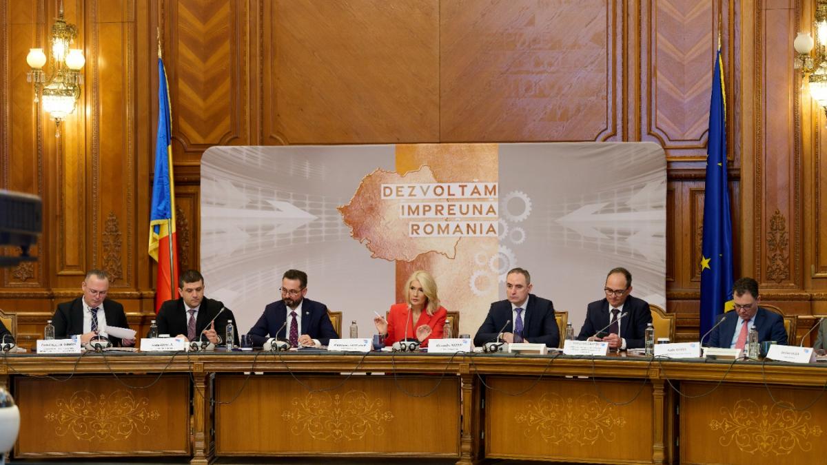 Forumul Dezvoltăm Împreună România 