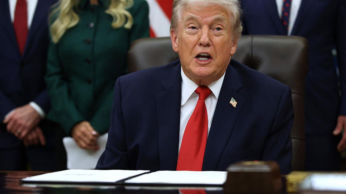 presedintele donald trump a dat un termen limita iranului pentru incheierea unui acord nuclear