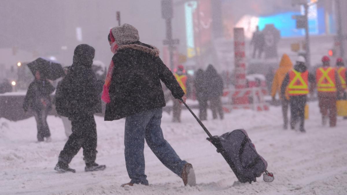 valul de aer polar va ajunge pana in florida cu minime record in unele zone o noua furtuna hibernala loveste sua in acest weekend