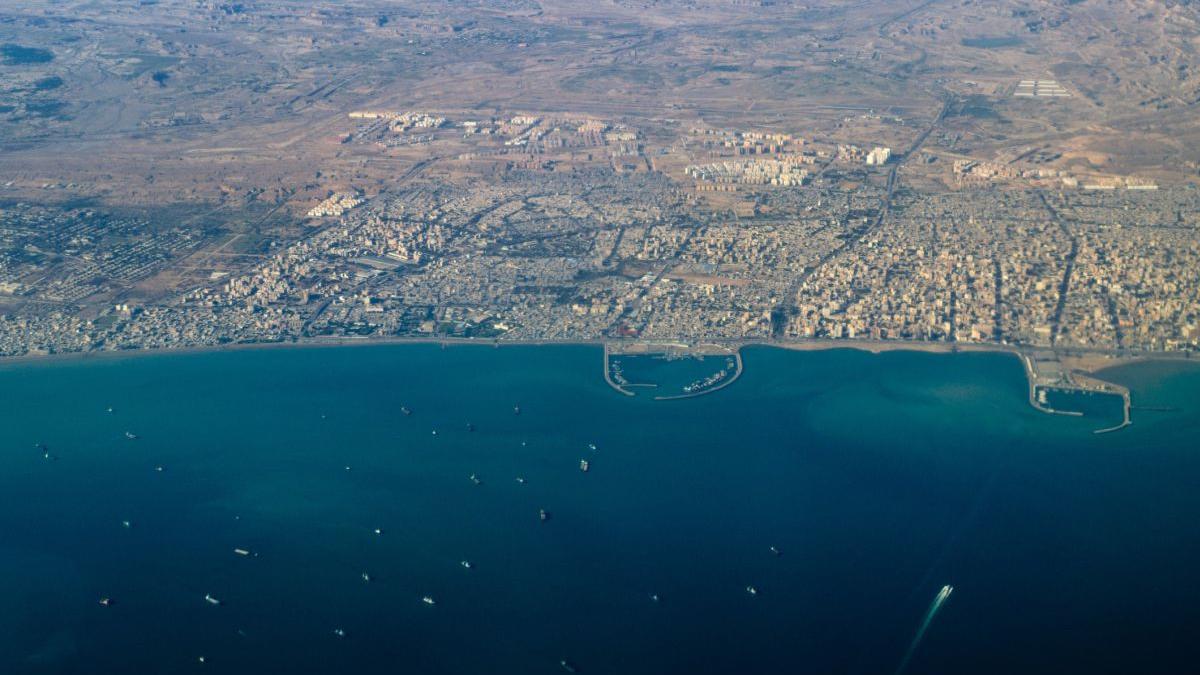 explozii in doua orase din iran primele informatii indica cel putin cinci morti israelul neaga implicarea