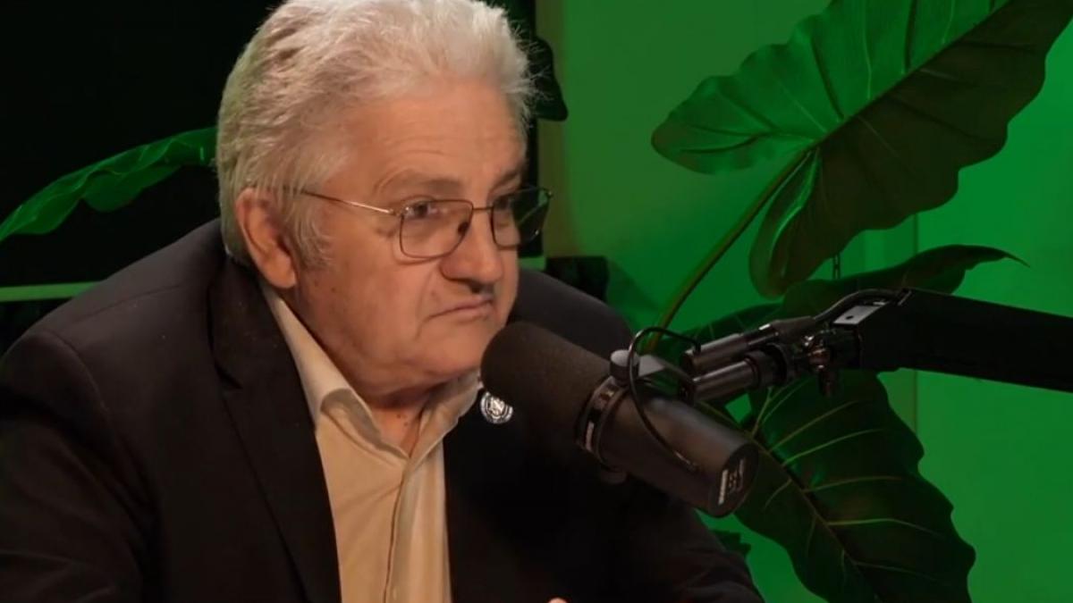 fostul sef al inspectoratului de jandarmi cluj este cercetat pentru agresiune sexuala asupra unui minor a fost arestat la domiciliu