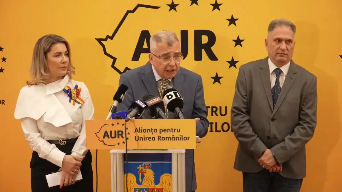 aur anunta ca depune miercuri trei motiuni simple la senat si pregateste motiune de cenzura impotriva guvernului bolojan