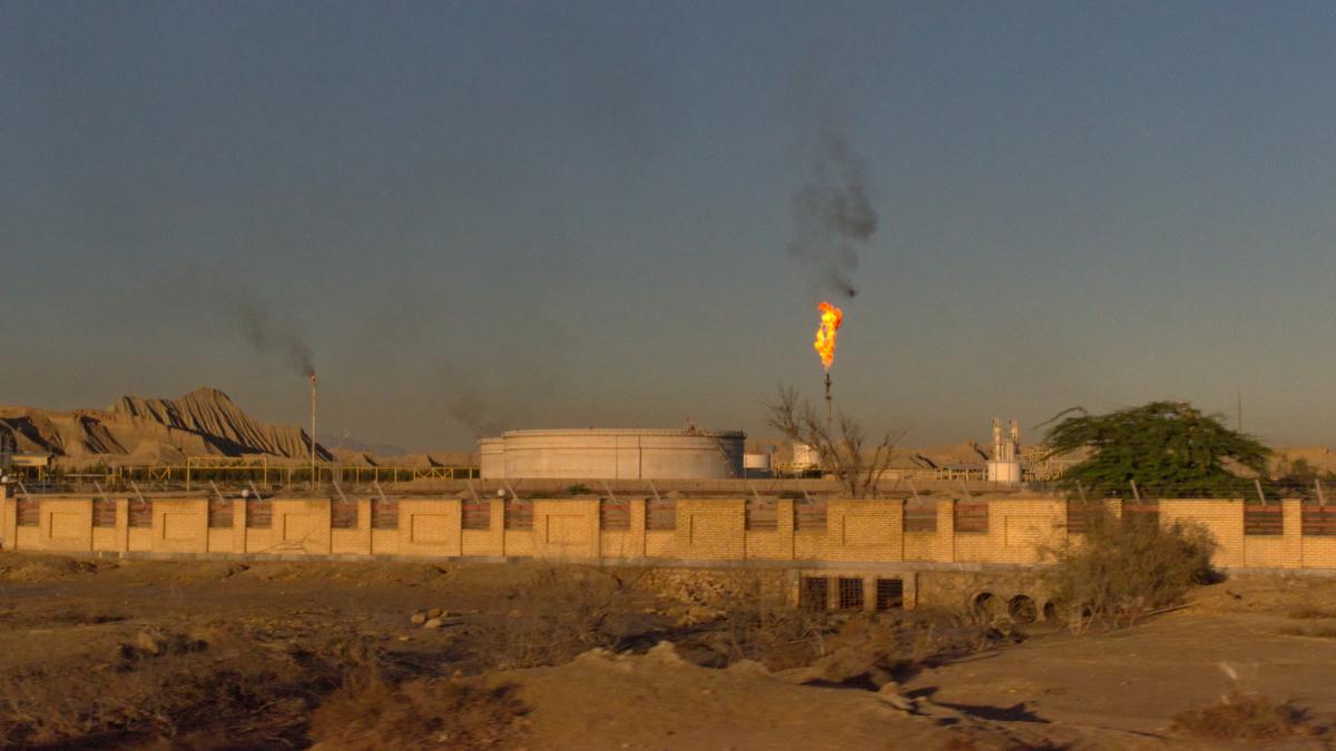 probabilitatea ca sua sa atace iranul e de 75 avertizeaza un expert de top piata energiei va suferi un soc