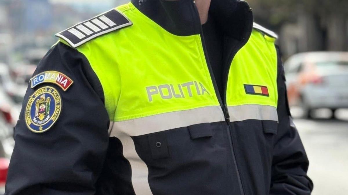 agent uniforma politie