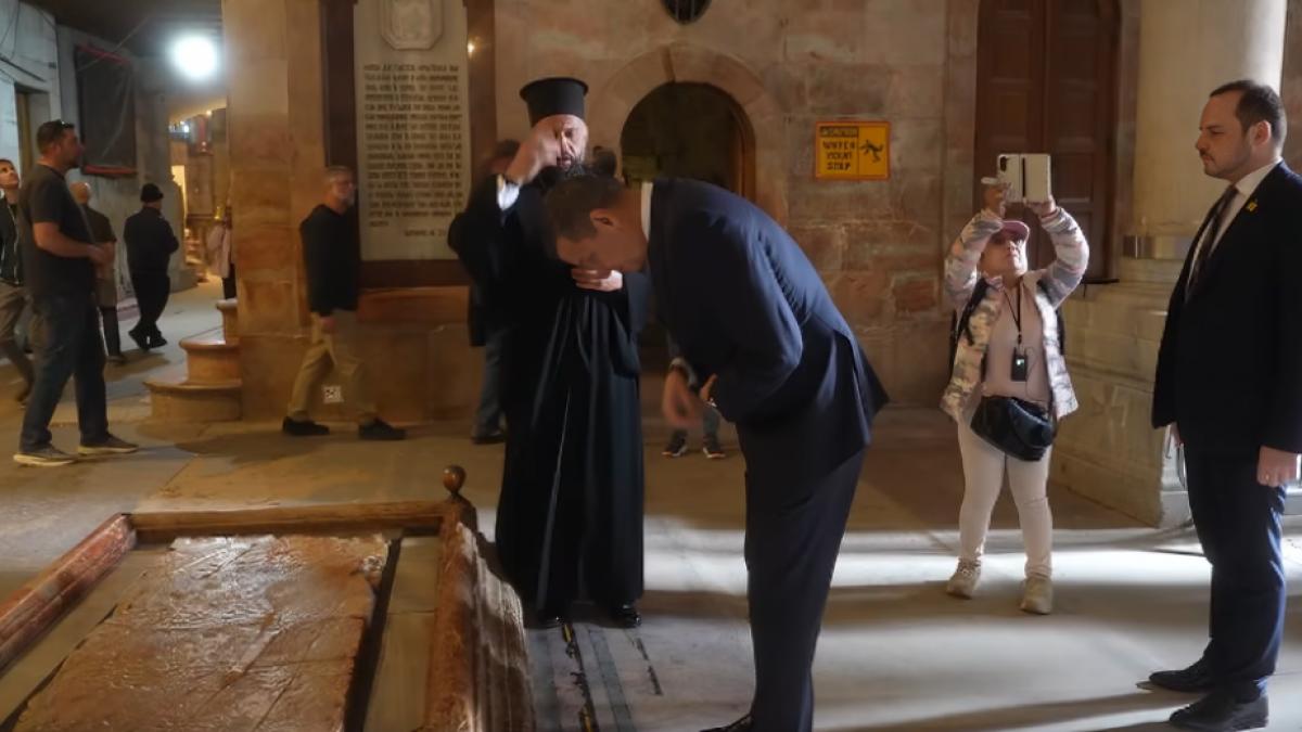 sorin grindeanu a vizitat mormantul sfant si zidul plangerii din ierusalim