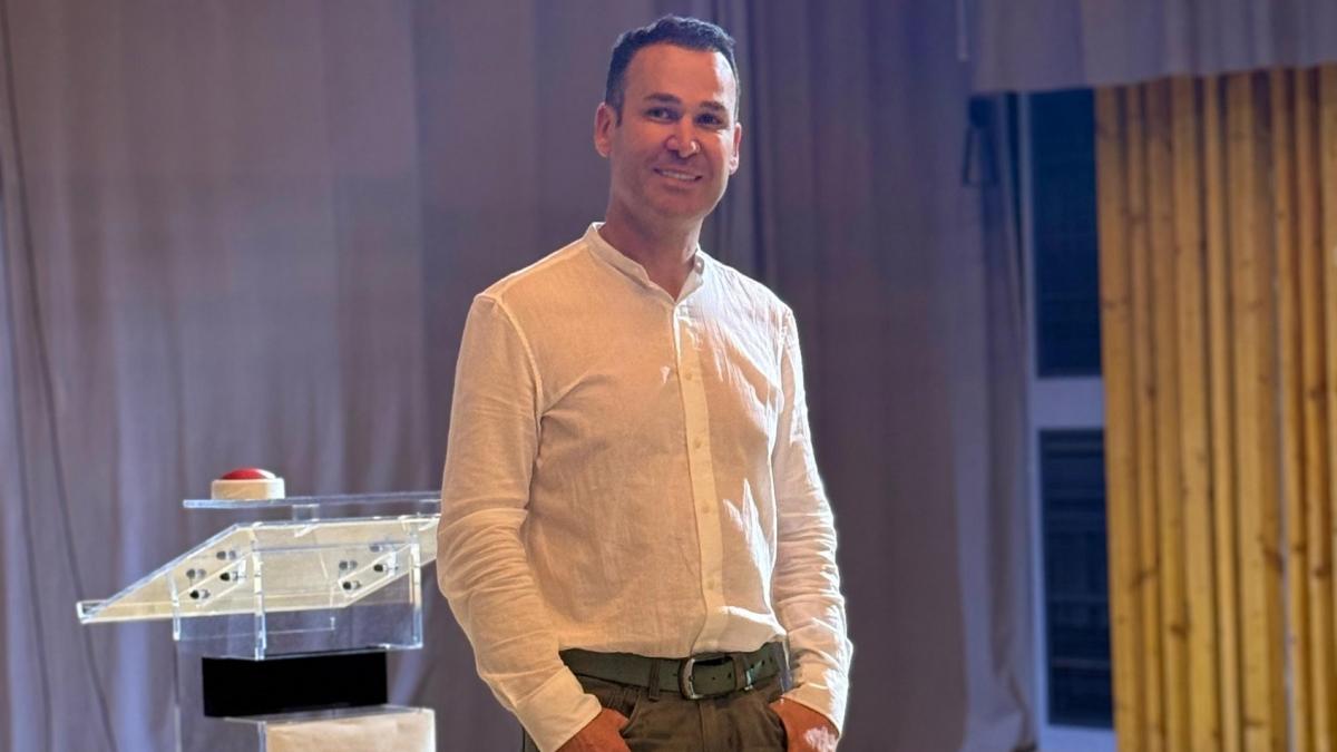 pechezitii dna la primaria sectorului 3 si la locuinta lui liviu negoita