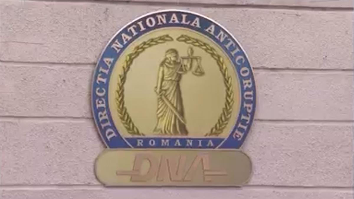perchezitii dna la primaria sectorului 5 sefi din politia locala administratorul public si arhitectul sef sunt vizati de ancheta