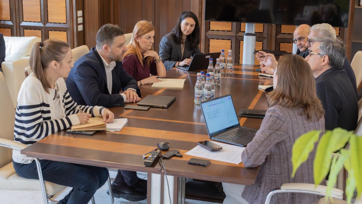 ciprian ciucu a discutat cu reprezentantii bancii mondiale despre solutii de finantare pentru proiectele capitalei