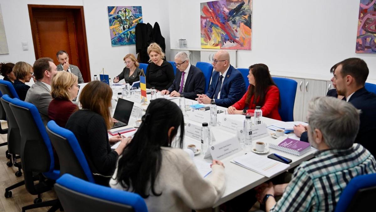 comisia europeana in vizita la ministerul justitiei pentru evaluarea statului de drept marinescu discutii despre lupta anticoruptie