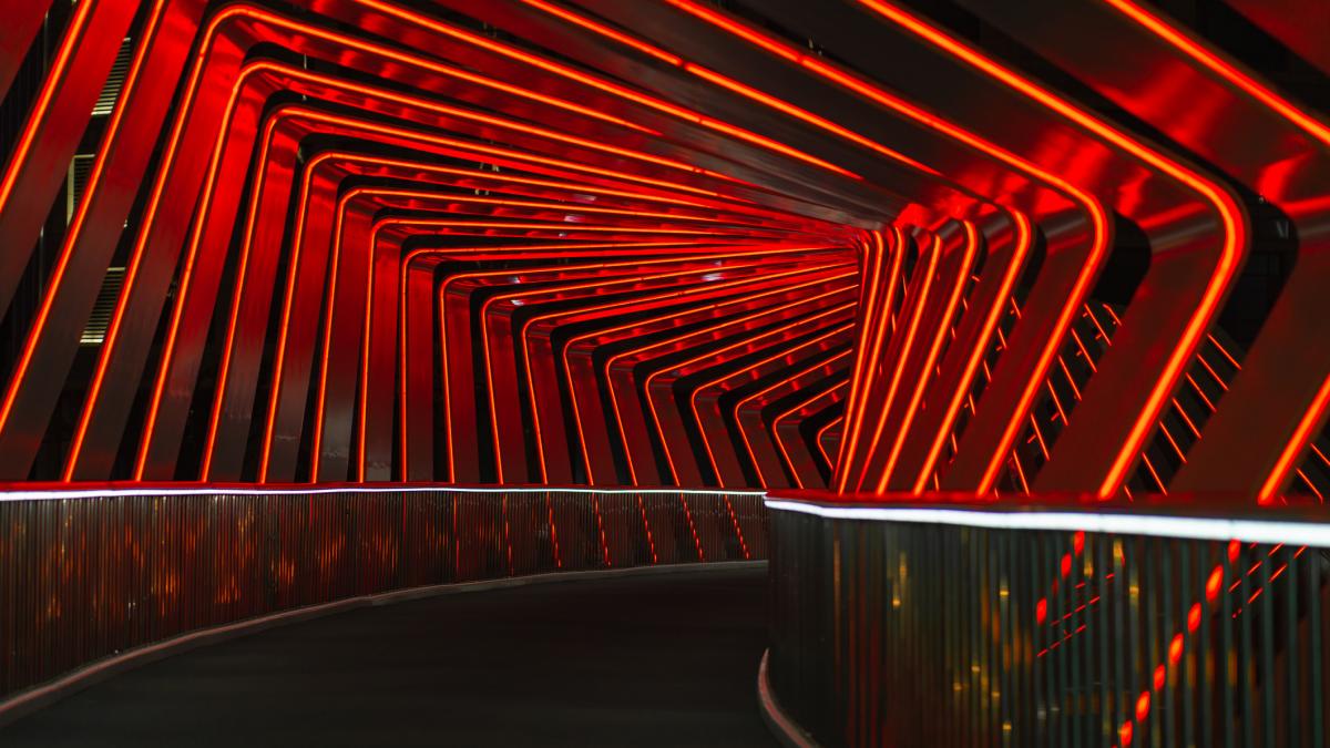 iluminat stradal rosu