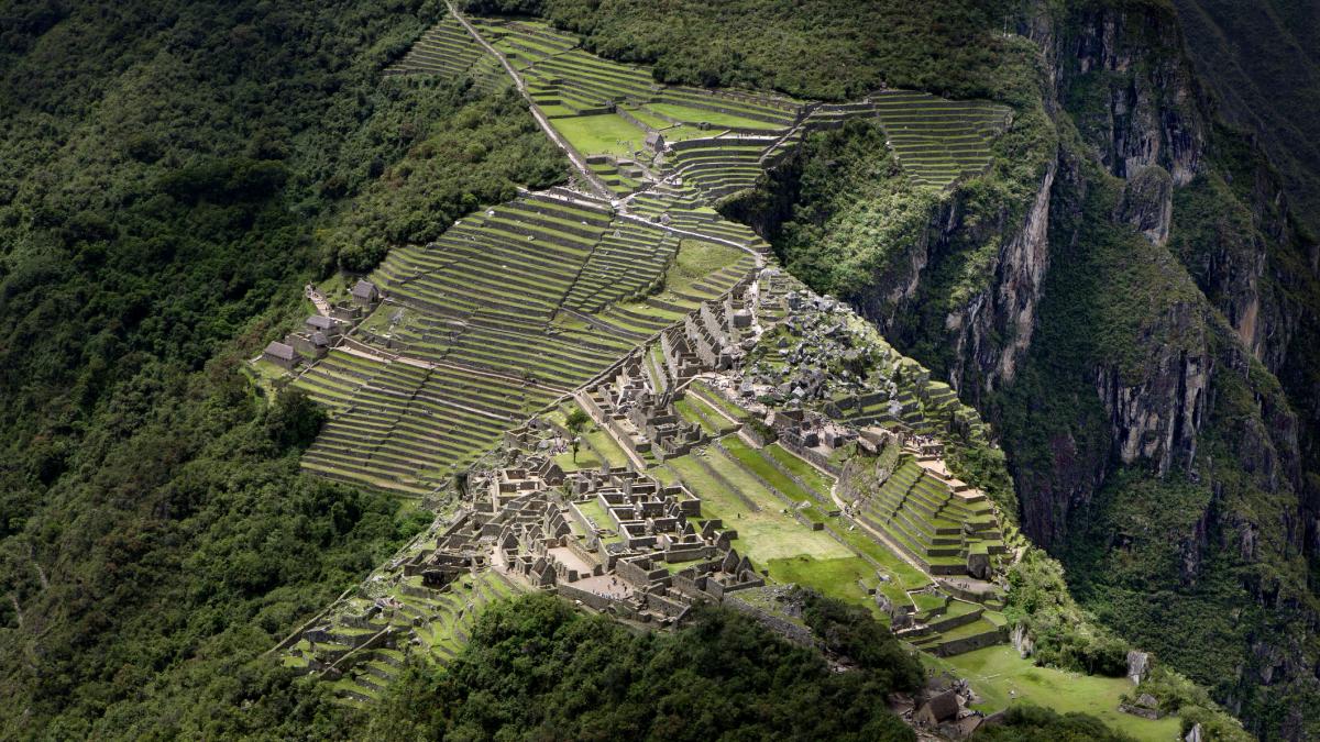 dezastrul s a produs deja un controversat aeroport se construieste in valea sacra din peru machu picchu in pericol