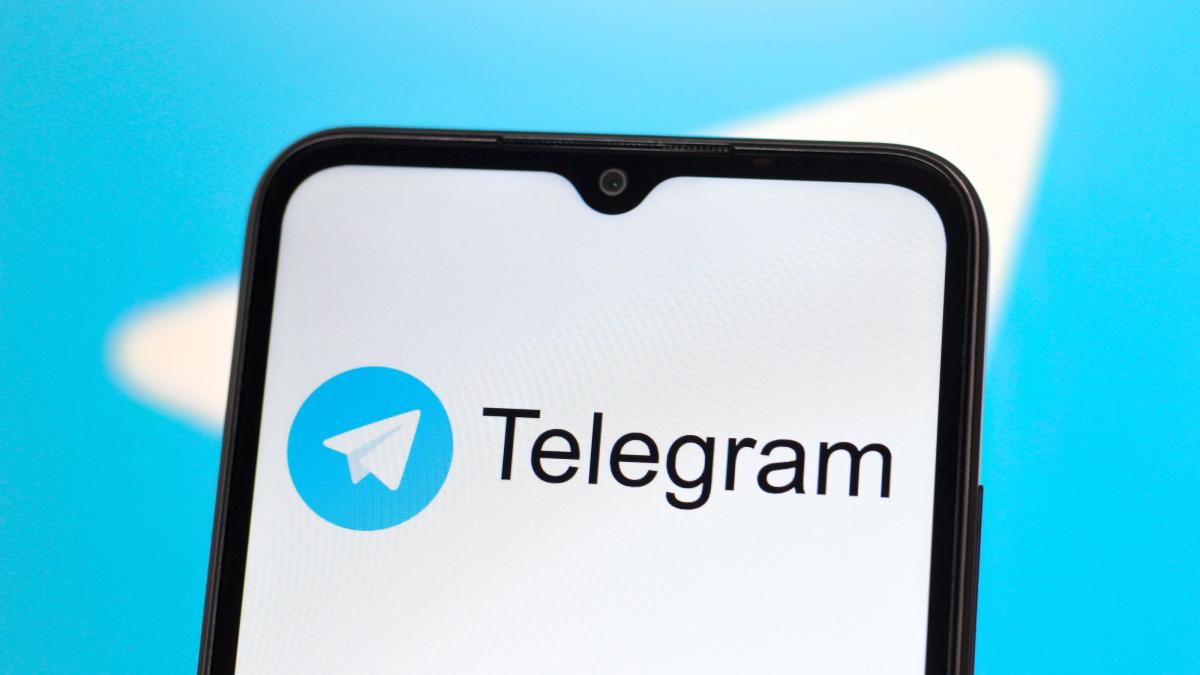 rusia a inceput sa inchida aplicatia telegram in sase luni ar putea fi blocata complet