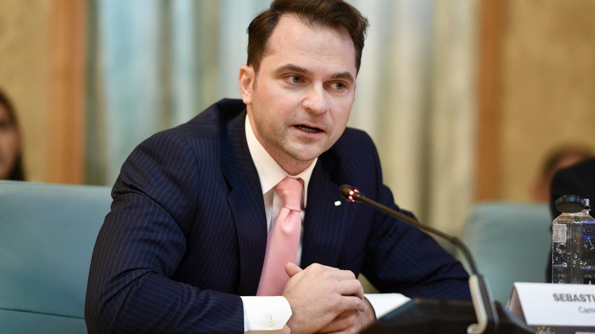 angajatii din guvern sesizeaza cncd dupa declaratia consilierului premierului burduja la stat lucreraza incompetenti hoti nebuni