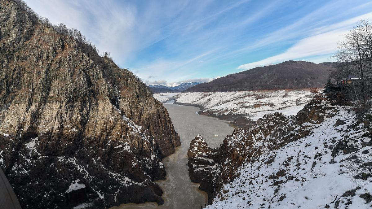 criza apei in urma lucrarilor de la vidraru sefa dsp arges nu s a stiut ce apa va fi cand ajungem la fundul barajului