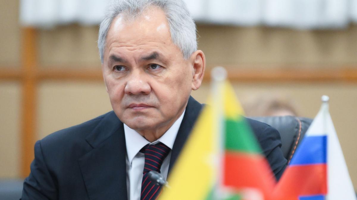 delir in consiliul de securitate al rusiei serghei soigu acuza nato ca se pregateste sa invadeze rusia si belarus