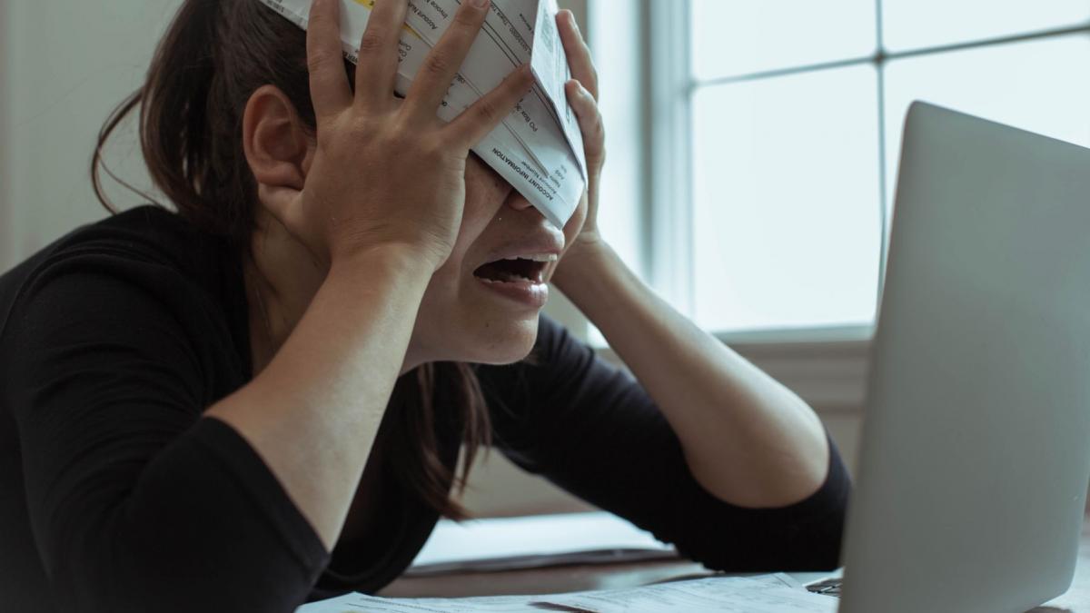 o femeie care locuieste singura a primit facturi la apa de 56 000 de euro putea umple cateva bazine olimpice