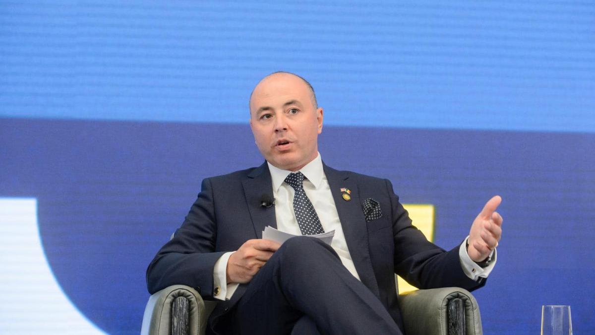 ambasadorul romaniei in sua despre participarea lui nicusor dan la consiliul pacii va sta la aceeasi masa cu presedintele trump