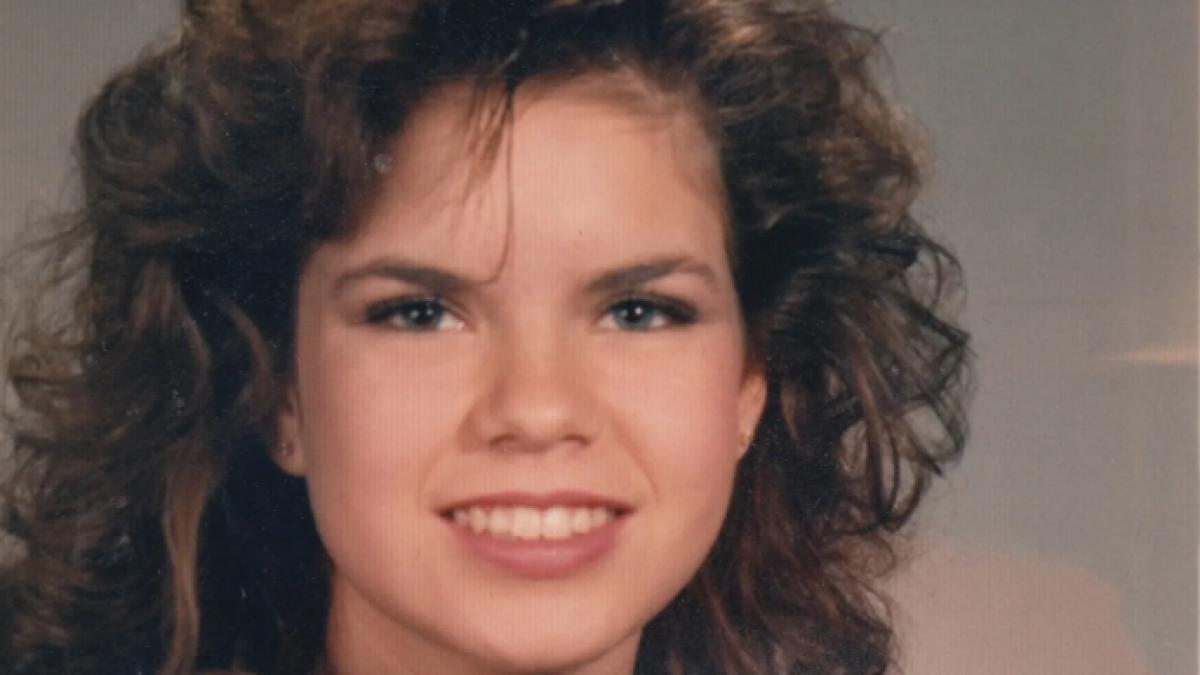 dupa 30 de ani politia a aflat ce s a intamplat cu carmen atunci tanara de 19 ani a fost gasita moarta in casa