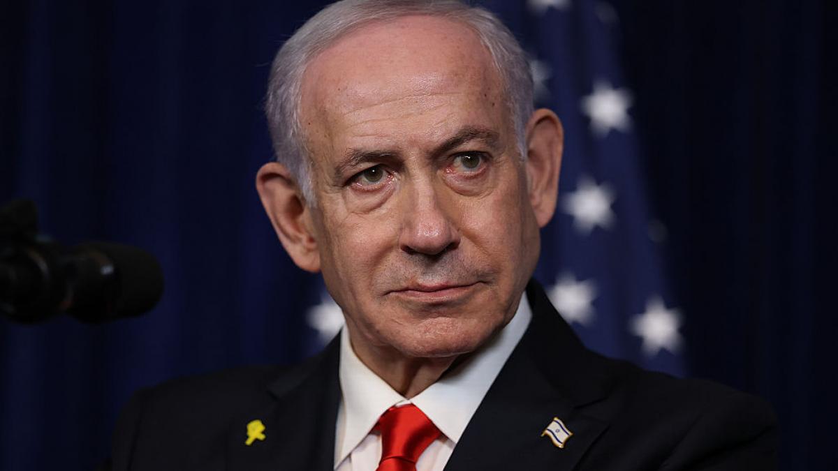 la biroul lui netanyahu a fost descoperit un plic suspect cu o substanta necunoscuta