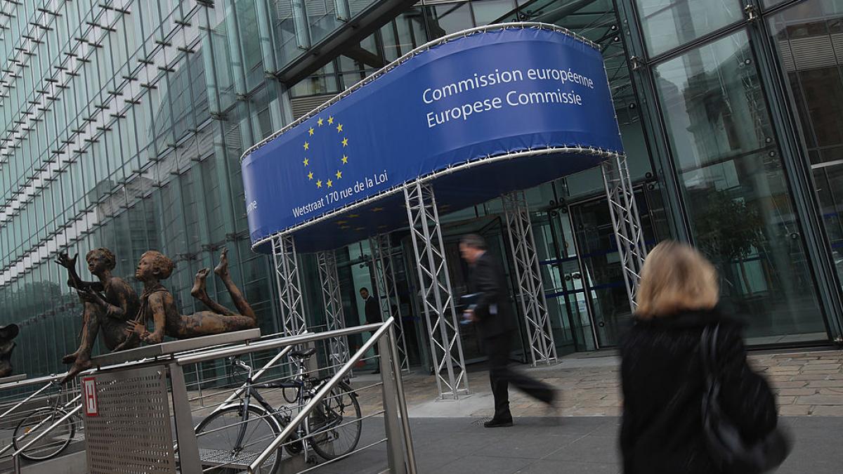 persoane in fata comisiei europene