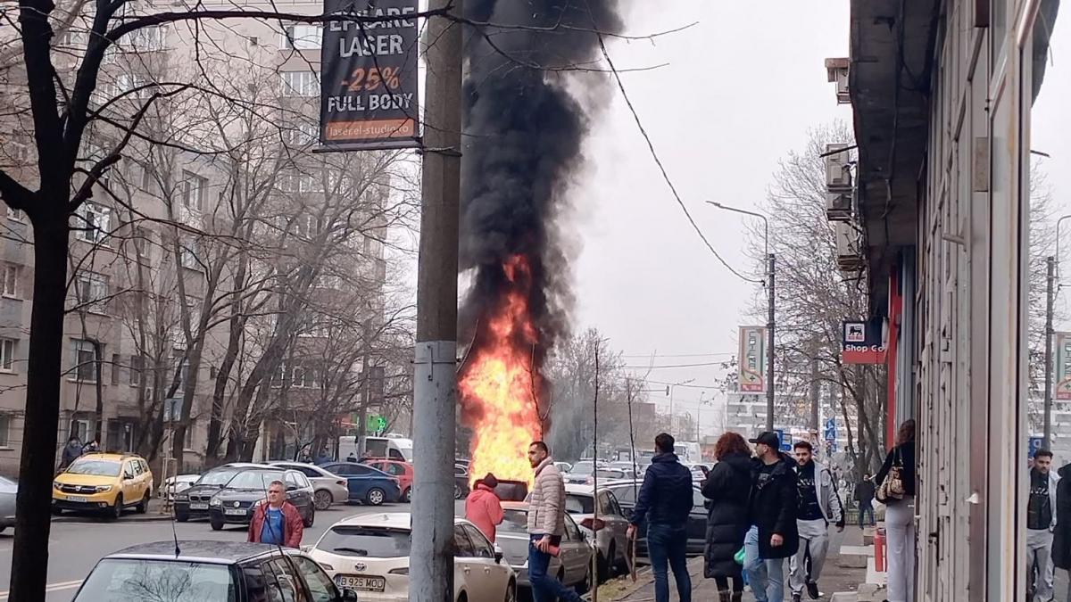 masini electrice precum cea care a ars in bucuresti iar o femeie a murit se vand in continuare la liber pe internet