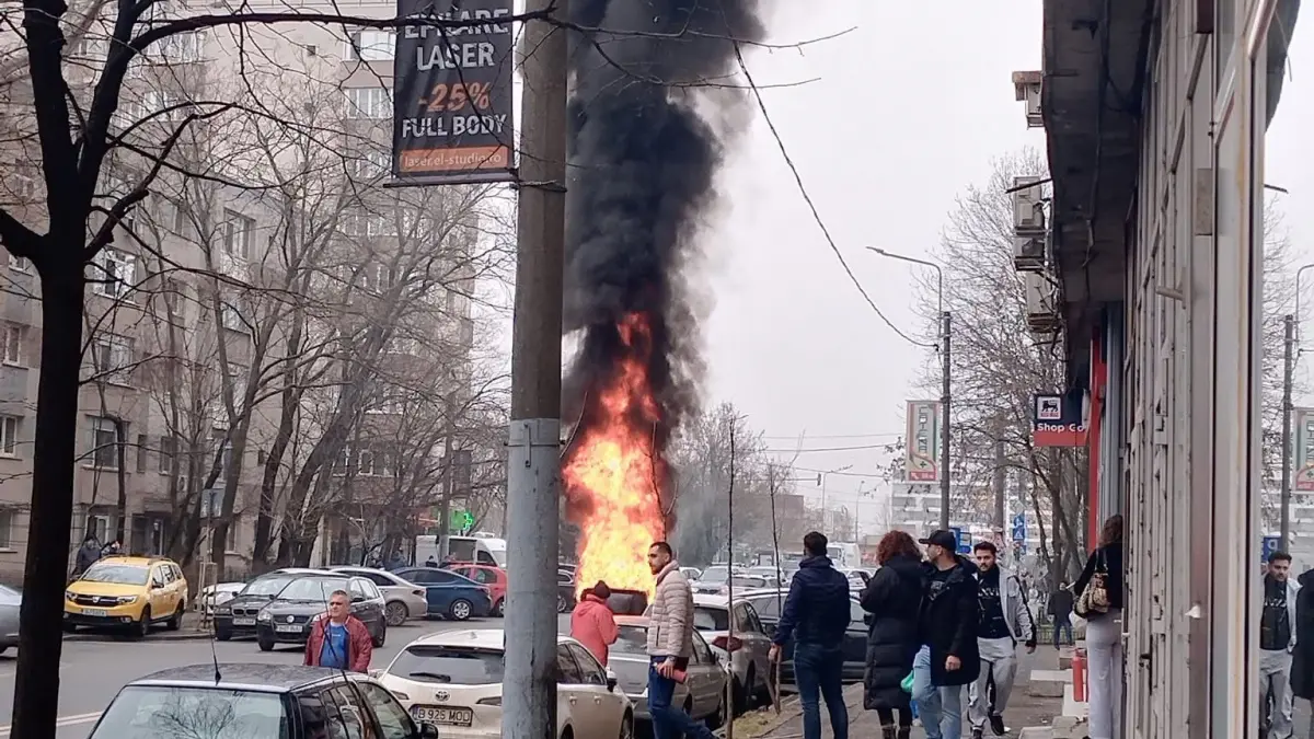masini electrice precum cea care a ars in bucuresti iar o femeie a murit se vand in continuare la liber pe internet
