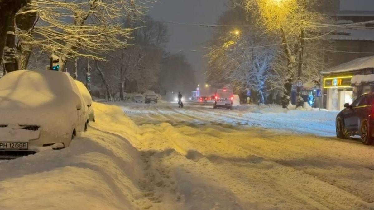 prefectul capitalei planurile de deszapezire sunt prea vechi cand ne linistim trebuie reevaluate ca sa fim mai bine pregatiti