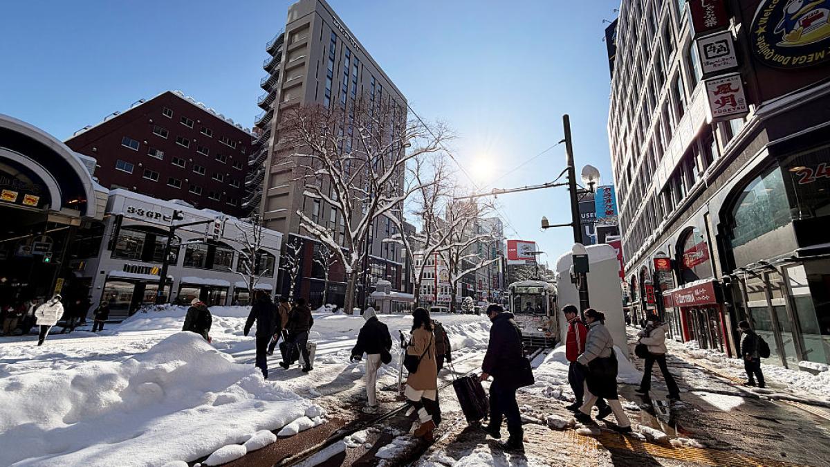 avertisment de calatorie in japonia dupa ce un cetatean din hong kong a fost lovit in cap cu o sticla de bere in sapporo
