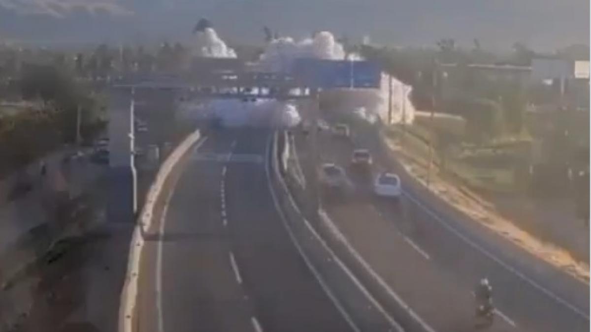 imagini socante din momentul in care un camion plin cu gaz lichefiat a explodat pe o autostrada din chile sunt cel putin 4 morti
