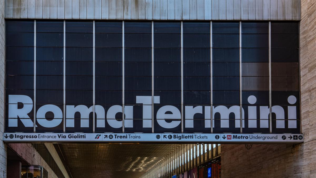 gara Termini de la Roma