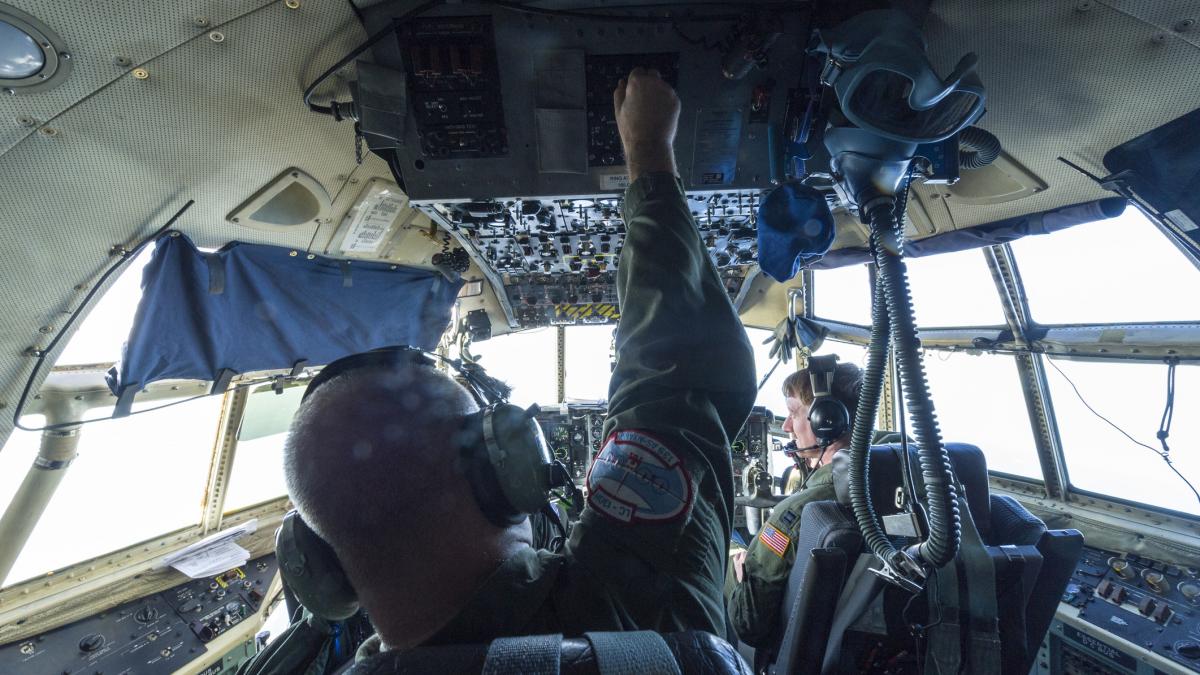 italia cerceteaza disparitia unor componente de aeronave militare in valoare de 17 milioane de euro