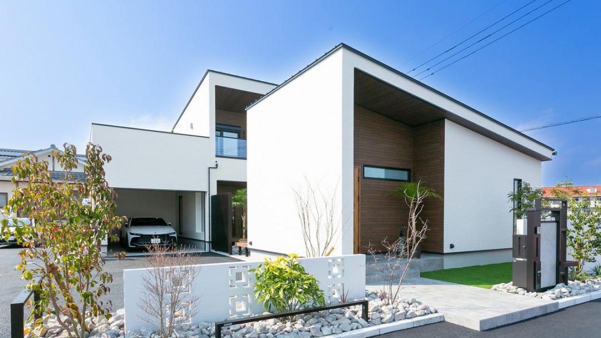 japonia duce ideea italiei cu case de 1e mai departe si ofera gratis locuinte strainilor ce se poate cumpara cu 10e si in ce conditii