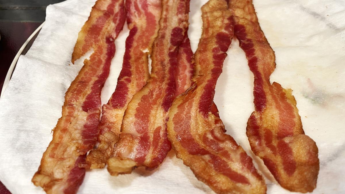 orasul din romania unde se organizeaza slanafest slaninile se vor infrunta intr o competitie dura ce alte produse sunt expuse