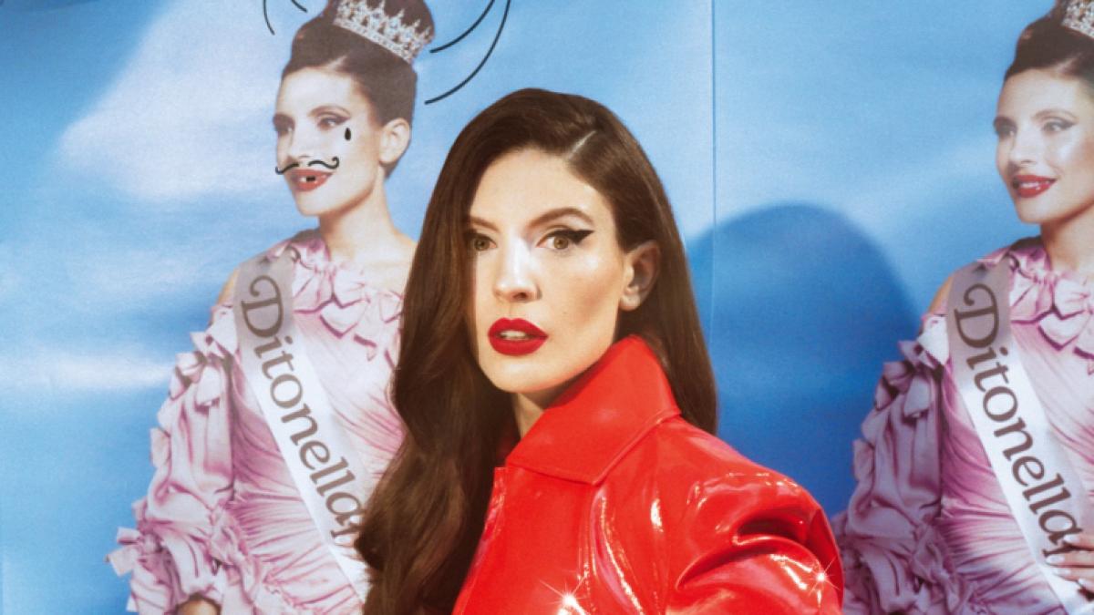 organizatorul miss italia vrea sa o dea in judecata pe una dintre cantaretele favorite de la festivalul sanremo