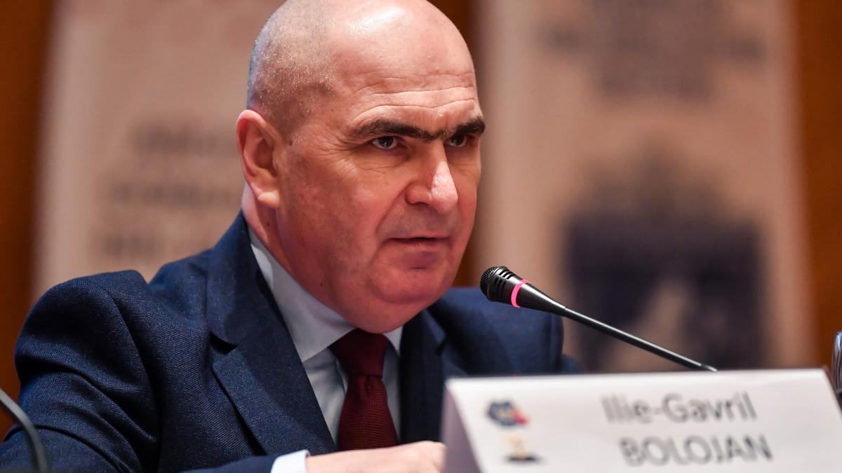 poza in care apare Ilie Bolojan, prim-ministrul României