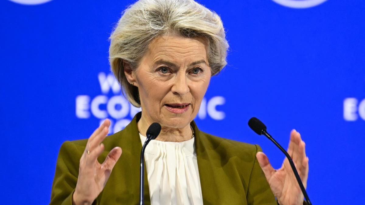 ursula von der leyen lauda romania pentru cresterea impresionanta a investitiilor in aparare si in mobilitatea militara