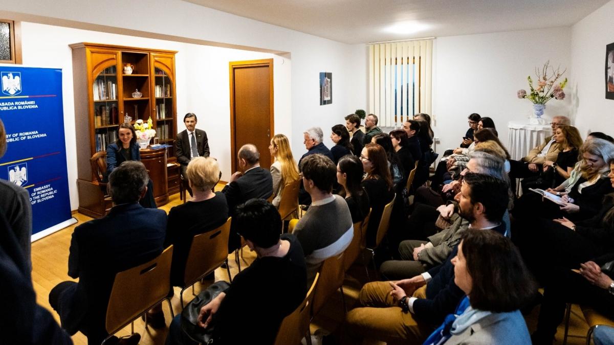 vizita oficiala sefei diplomatiei romane in slovenia prima la acest nivel dupa cinci ani mesajul transmis de oana toiu