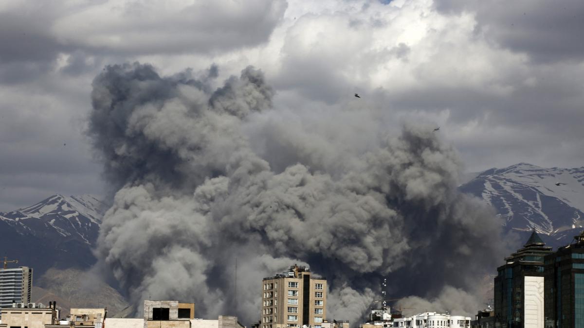 ce pot fac romanii blocati in strainatate din cauza conflictului din orient mae sunt foarte multe apeluri sa sune si sa aiba rabdare