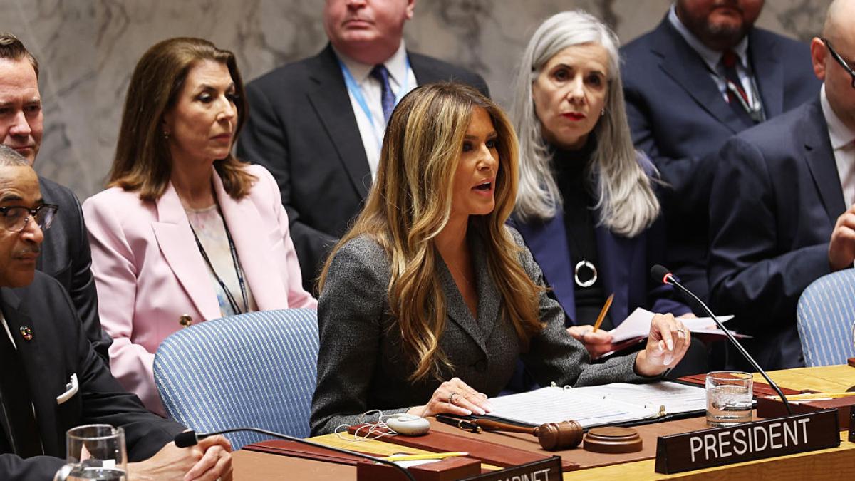 melania trump a prezidat consiliul de securitate al onu e prima data in istorie cand sedinta e condusa de prima doamna a sua