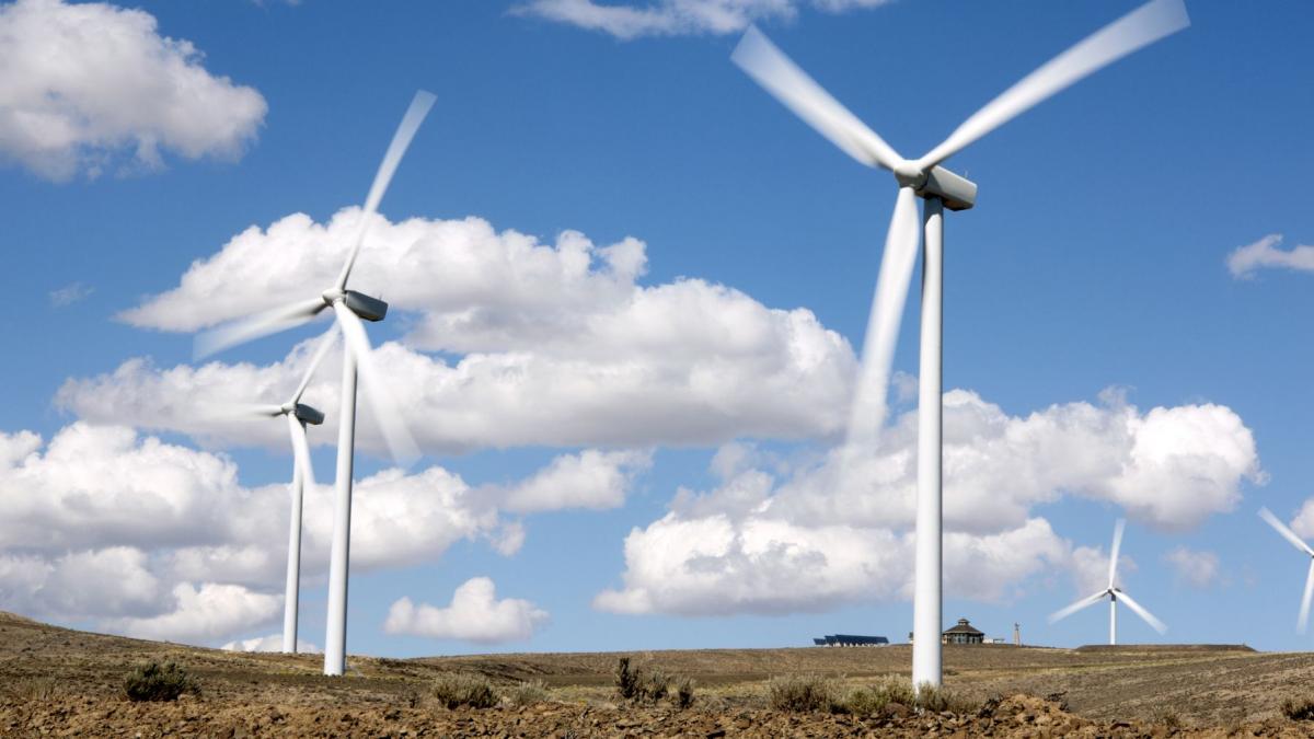 investitori straini avize intarziate si riscuri cele mai mari provocari ale energiei eoliene in romania