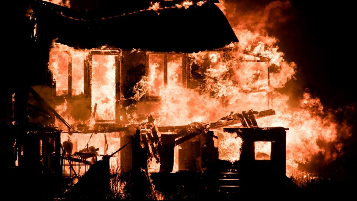 incendiu locuinta
