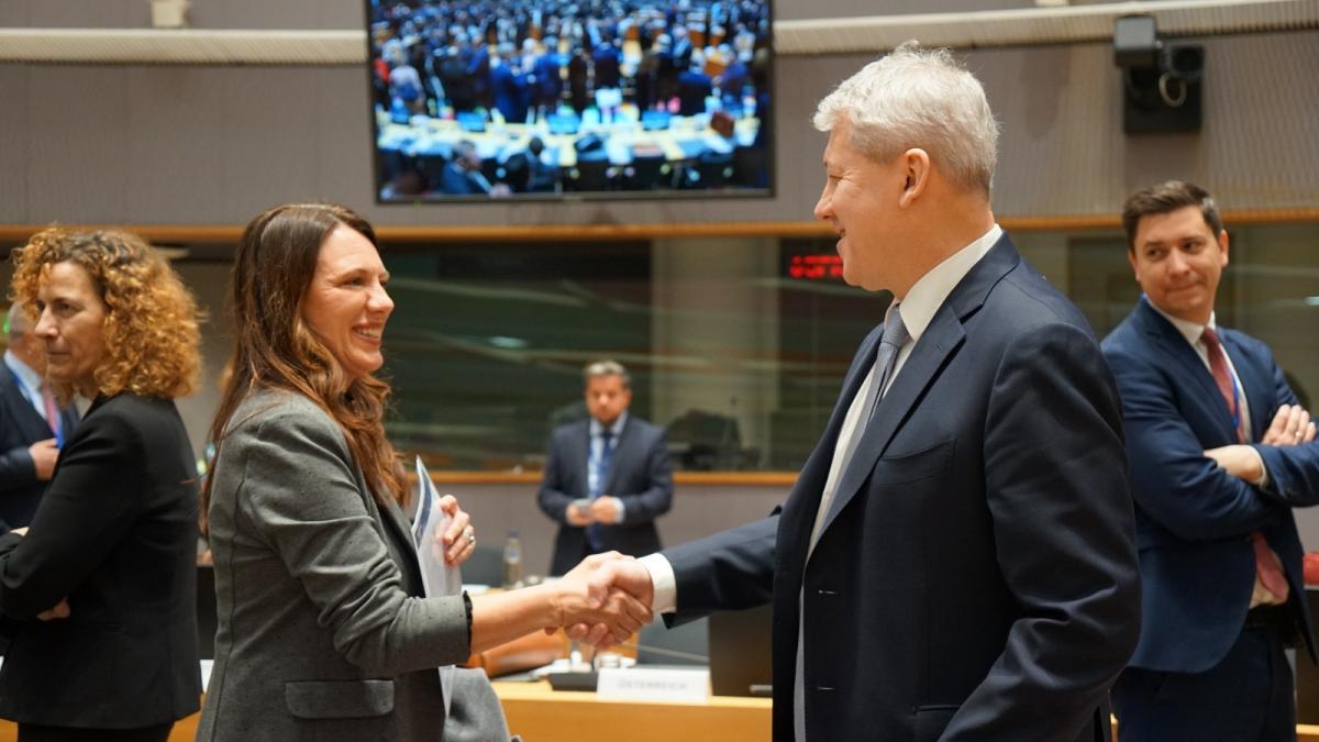 catalin predoiu trebuie sa alocam mai multe fonduri pentru combaterea traficului de droguri in ue