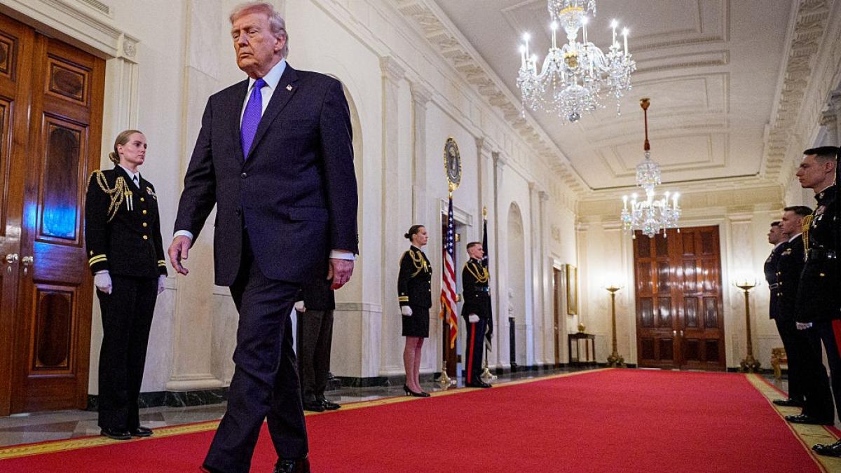 iranul risca sa devina un dezastru politic pentru trump consilierii sai ii cer sa declare victoria si sa extraga sua din razboi