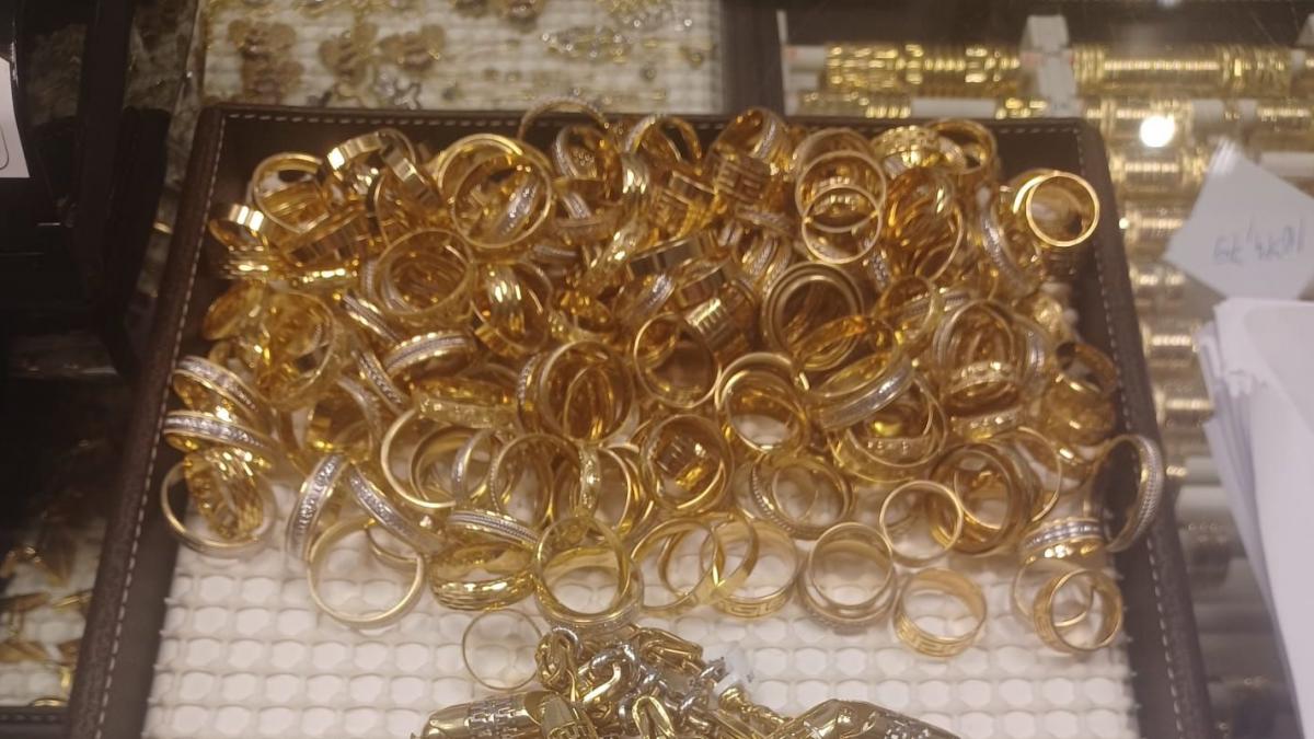 bijuterii din aur confiscate de anaf