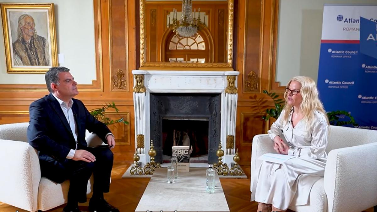 interviu exclusiv pentru antena 3 cnn cu unul din cei mai reputati specialisti americani in iran si orientul mijlociu