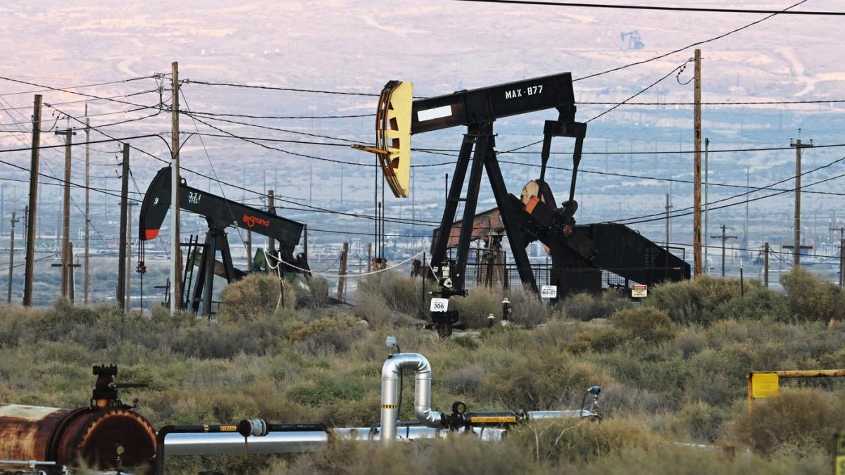 sonde de petrol în California