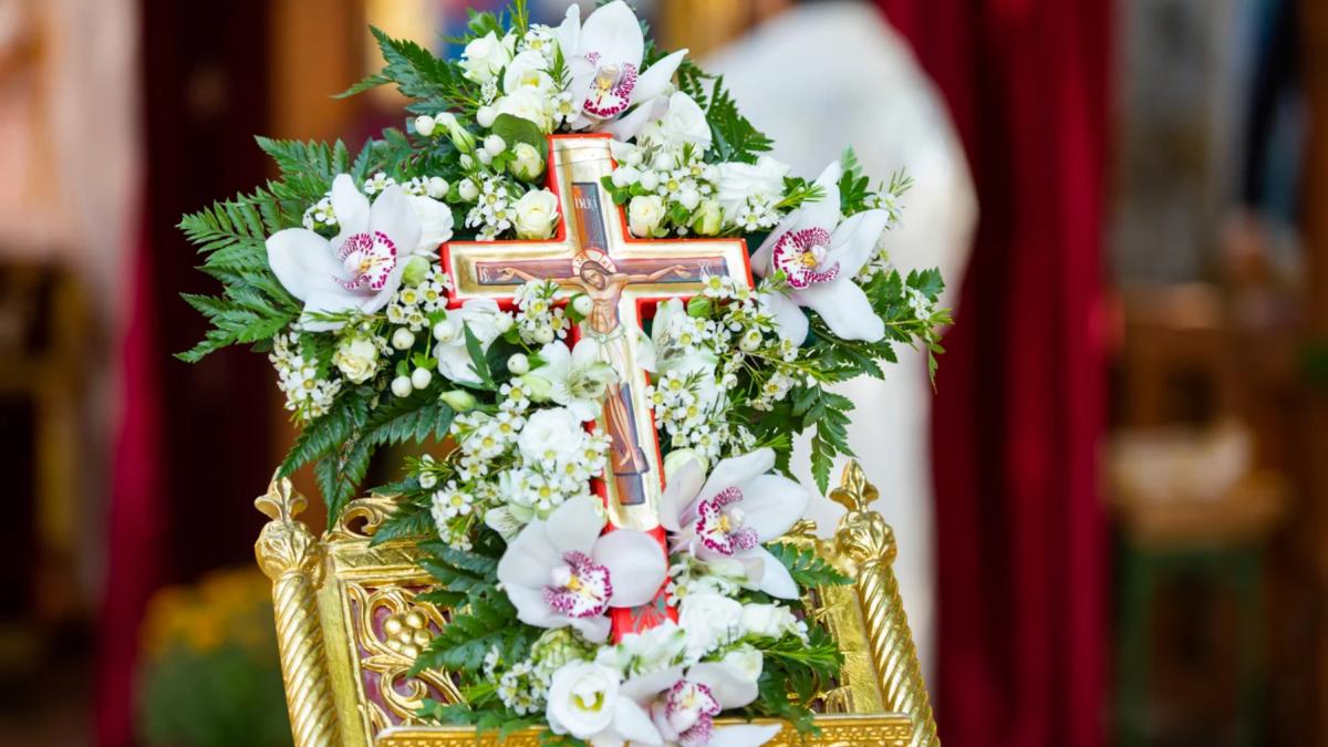 duminica sfintei cruci 2026 care sunt traditiile pe 15 martie