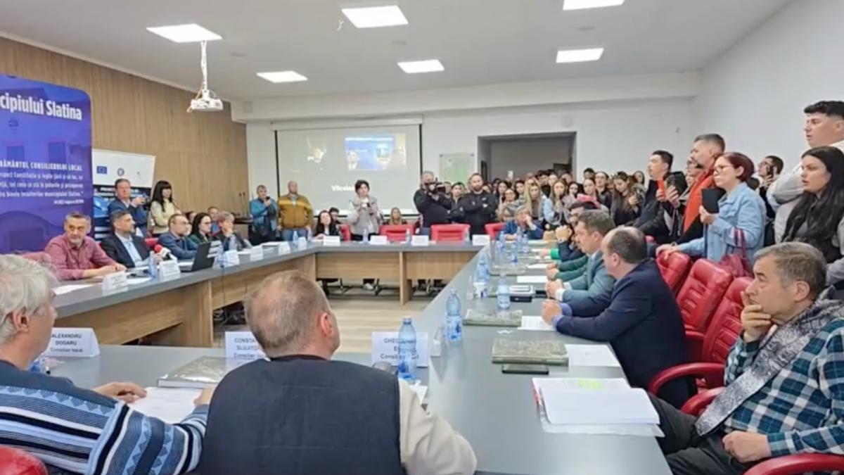 un municipiu din romania tocmai a interzis toate jocurile de noroc si pariurile cearta la primarie cu angajatii care raman fara joburi