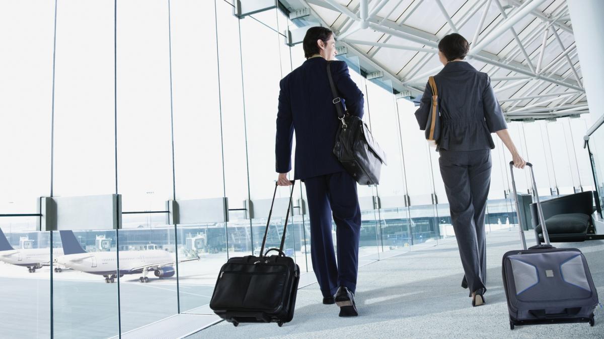 cetatenii britanici bogati care fug de razboiul din orientul mijlociu nu se intorc in marea britanie pentru a nu plati impozite