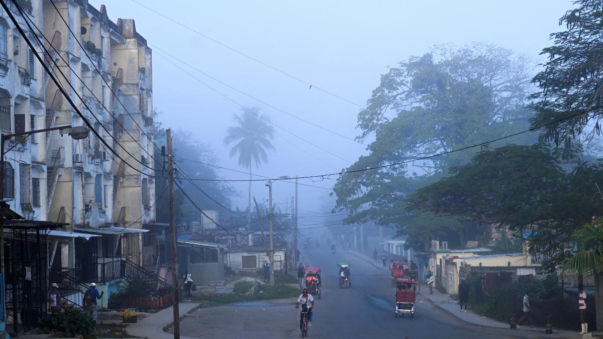 revolta in cuba protestatarii au atacat un birou al partidului comunist